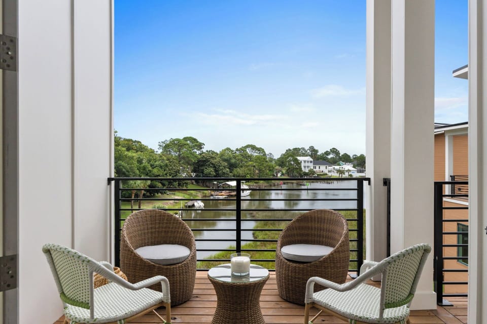 Furnished Balcony - Views of Grand Lagoon