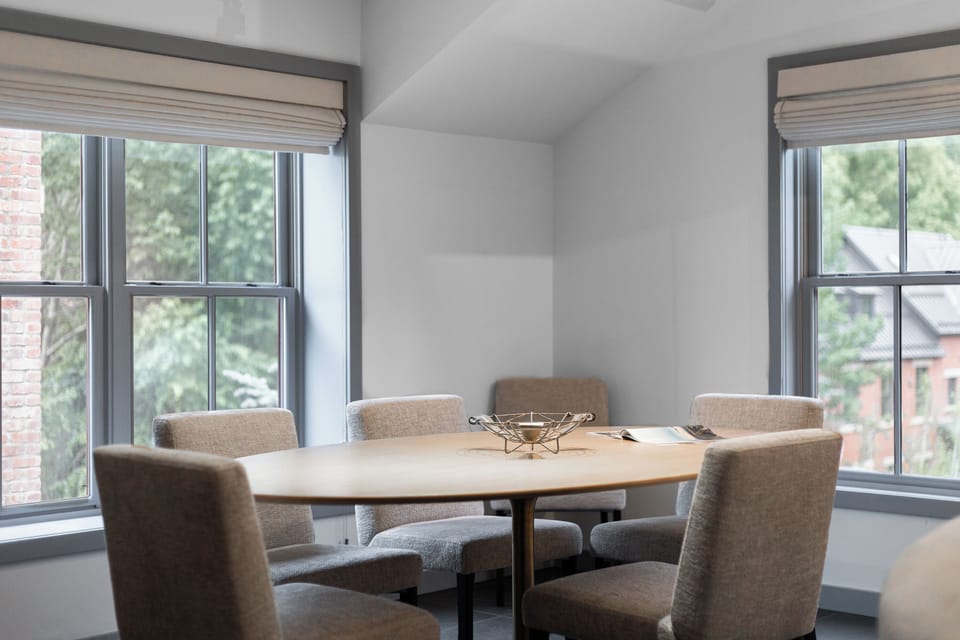 3.01_telluride_ore_light_loft_dining_room