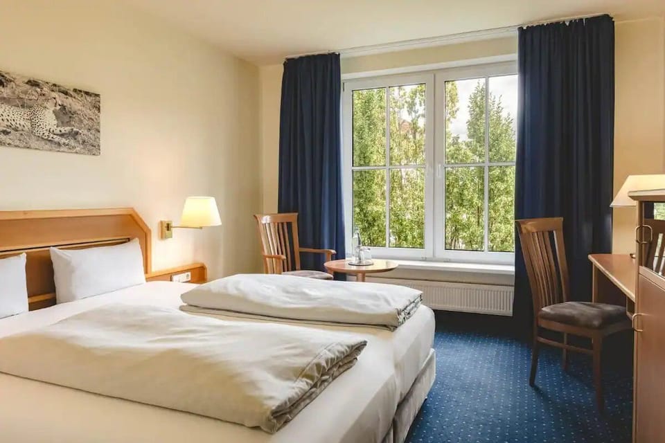 Bedroom. Interior and views may vary based on location and availability.