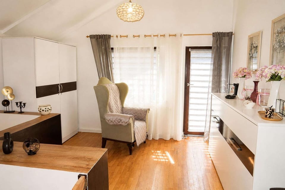 Holiday Home Facilities and Services