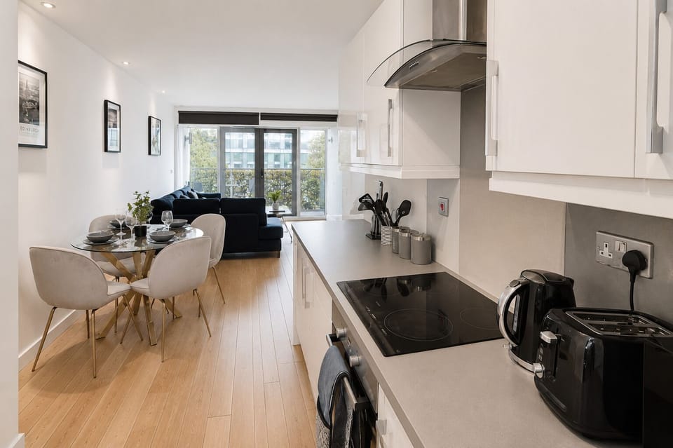 Fully equipped kitchen - Angel flat near King's Cross & St Pancras International