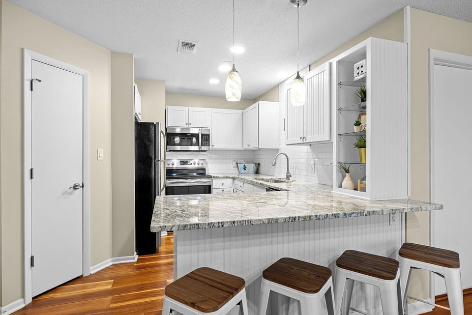 Beachwood Villas 12E Kitchen