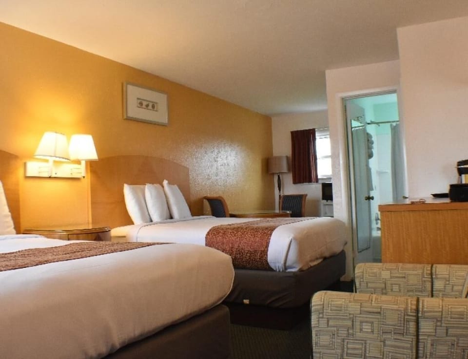 A-Deluxe Room With Two Full Beds image 3