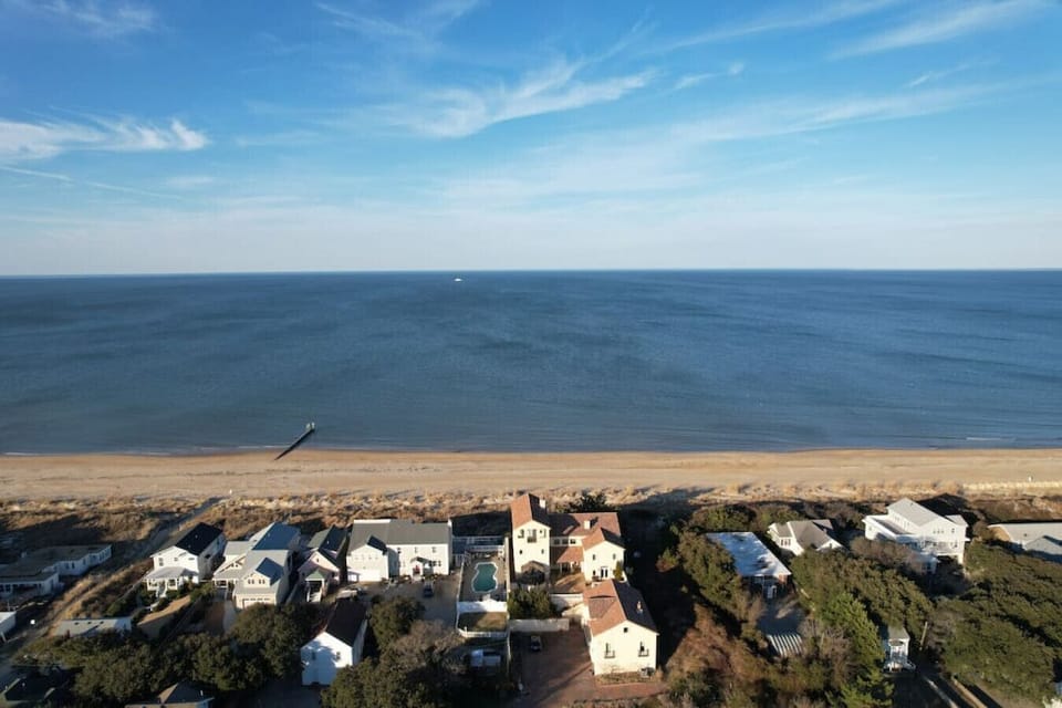 A picturesque coastal town with stunning ocean views