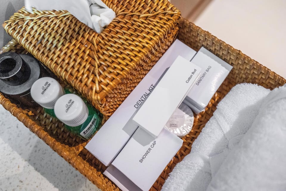 Bathroom amenities
