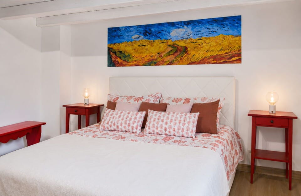 Autumn, Bedroom, Spring, Summer