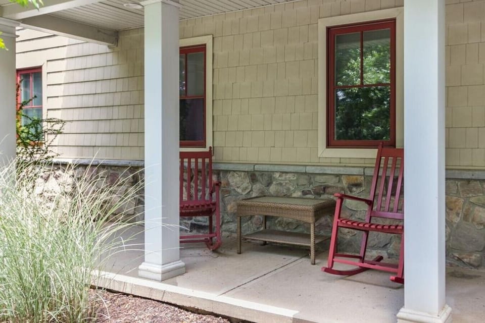 Start slow, stay awhile. Sip your morning coffee or unwind after a day of exploring from the cozy covered front porch with classic rocking chairs.
