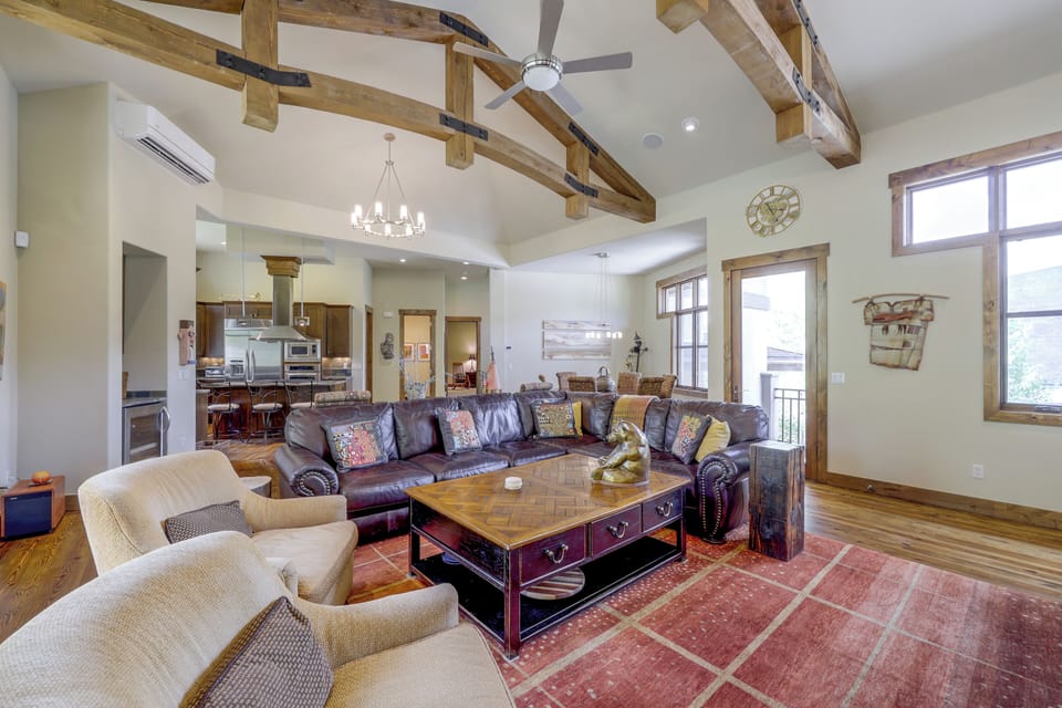 Living Room | Main Floor