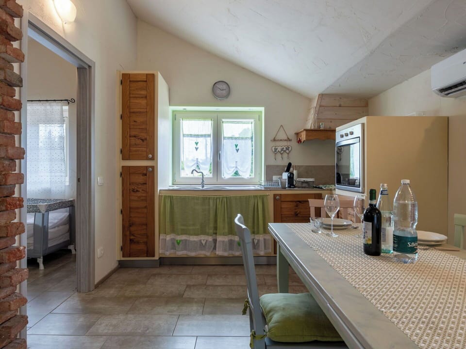 Furniture, Interior Design, Flooring, Wall, Floor, Ceiling, Wood, Room, Light Fixture, Lighting