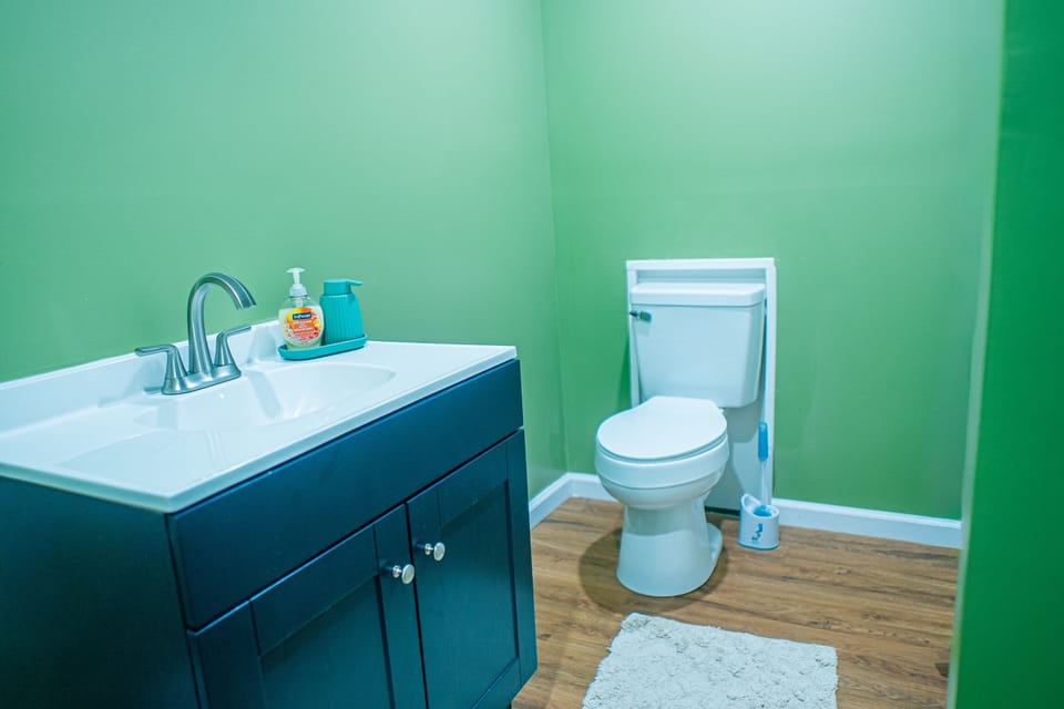 Towels, toilet paper