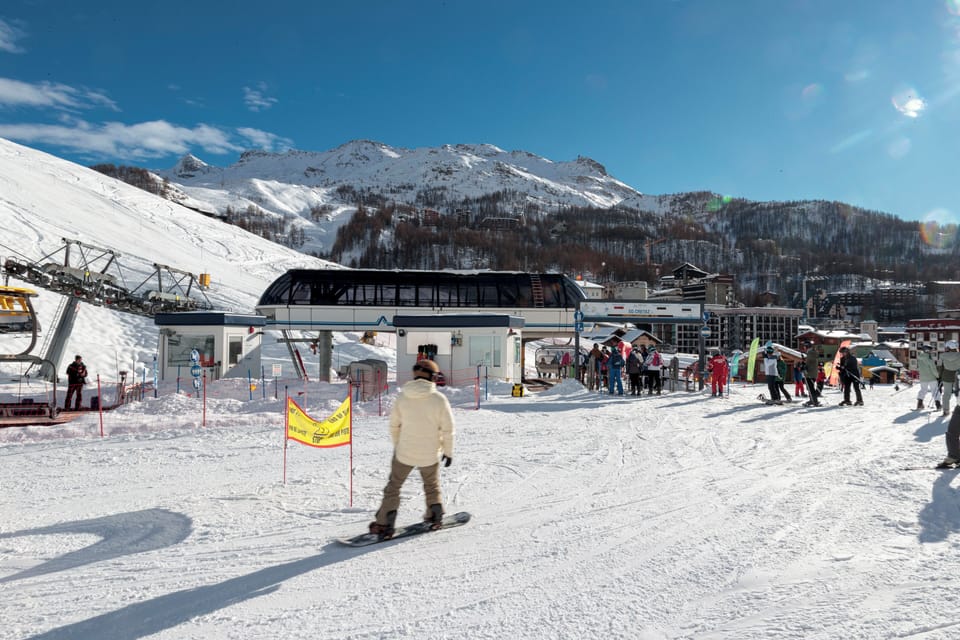 Snow and ski sports