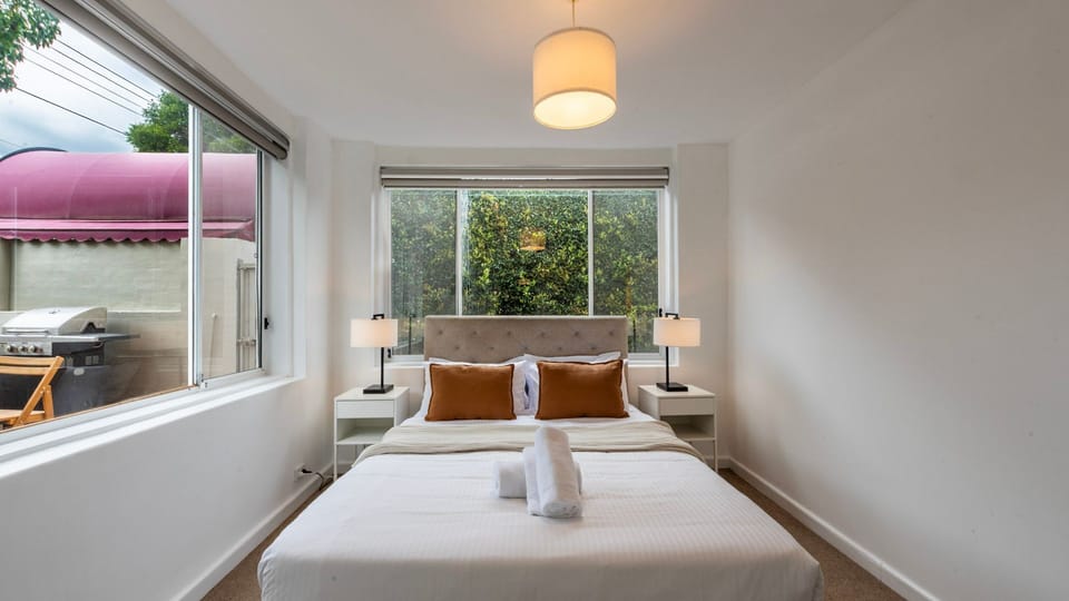 Restful bedroom offering a calm and welcoming retreat.