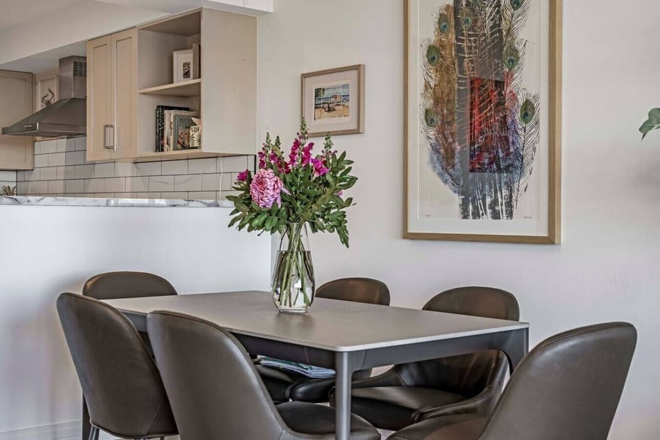 Open plan living and dining area