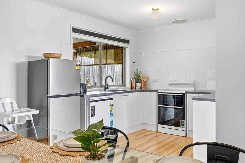Cook with ease using quality appliances, generous bench space, and ample storage.