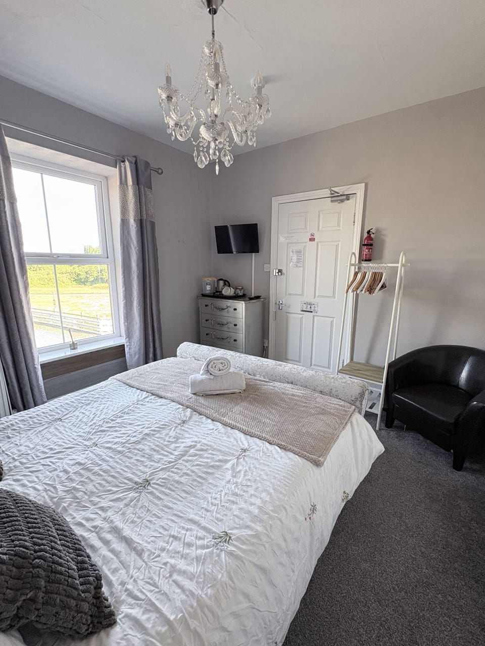 Ensuite Room