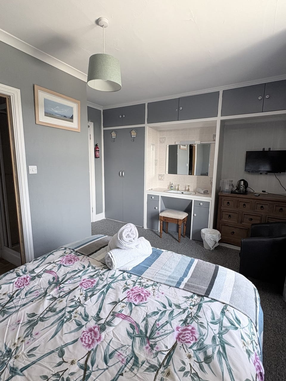 Ensuite Room
