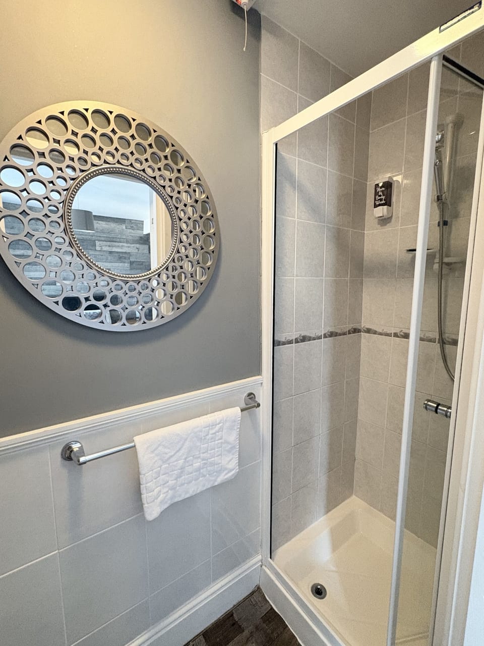 Ensuite Room