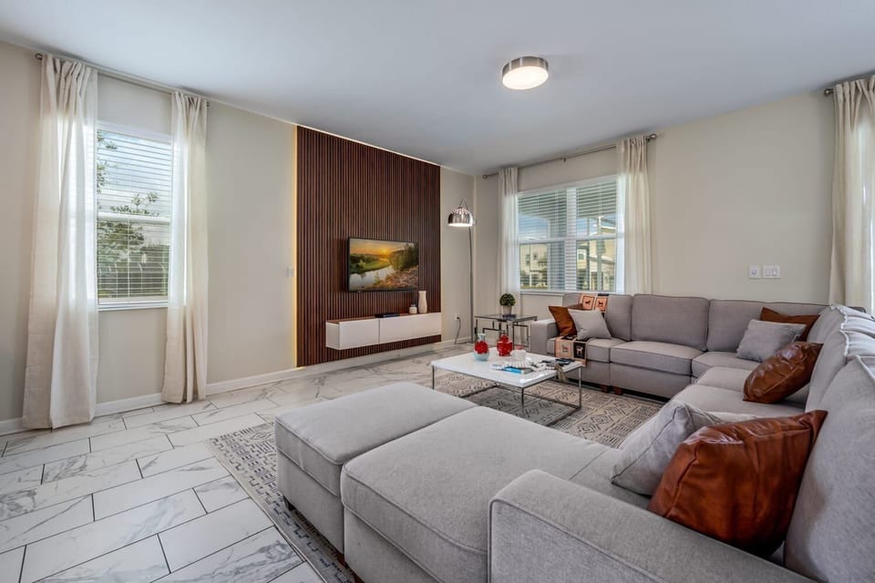 Communal lounge / TV room,Living Room