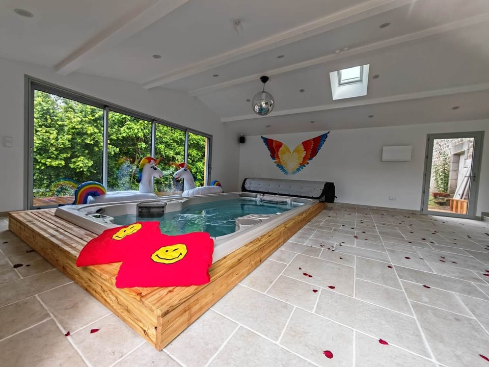 SPAS INSOLITES : SPA de nage