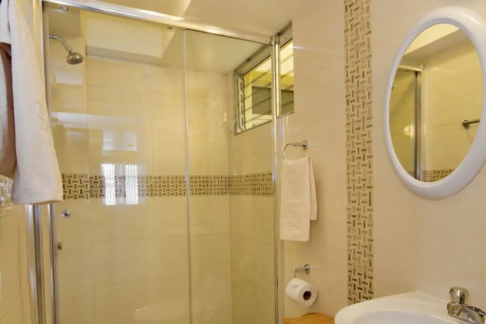 Bathtoom