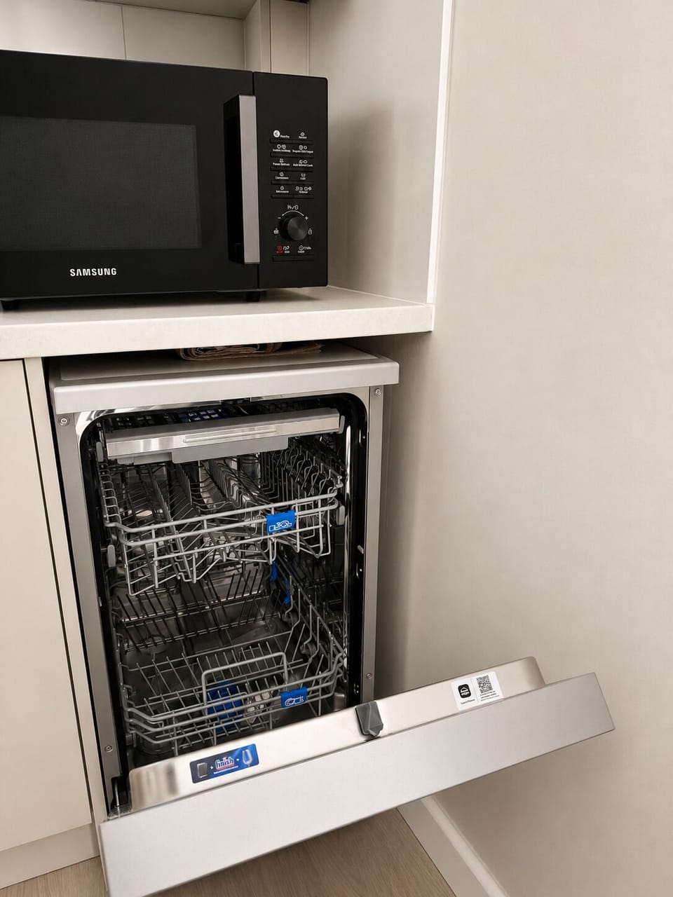 Dishwashing facilities so you can relax and avoid the dishes!