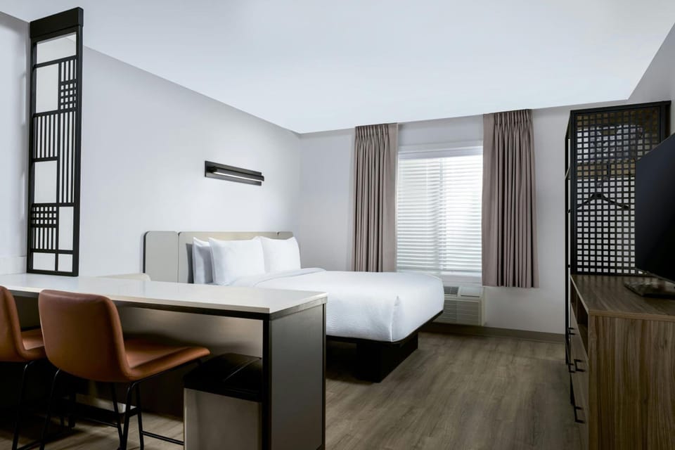 Bedroom. Interior and views may vary based on location and availability.