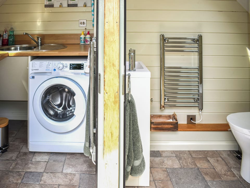 Utility room | Kingfisher - Otter Pods Glamping Park, Sidmouth