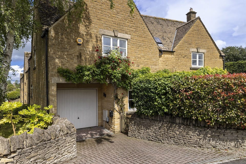 Birch House - StayCotswold