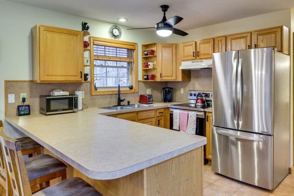 Kitchen | Stainless Steel Appliances | Breakfast Bar with Seating