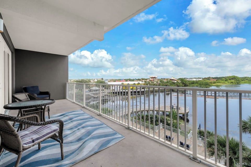 Several pools at Laketown Wharf