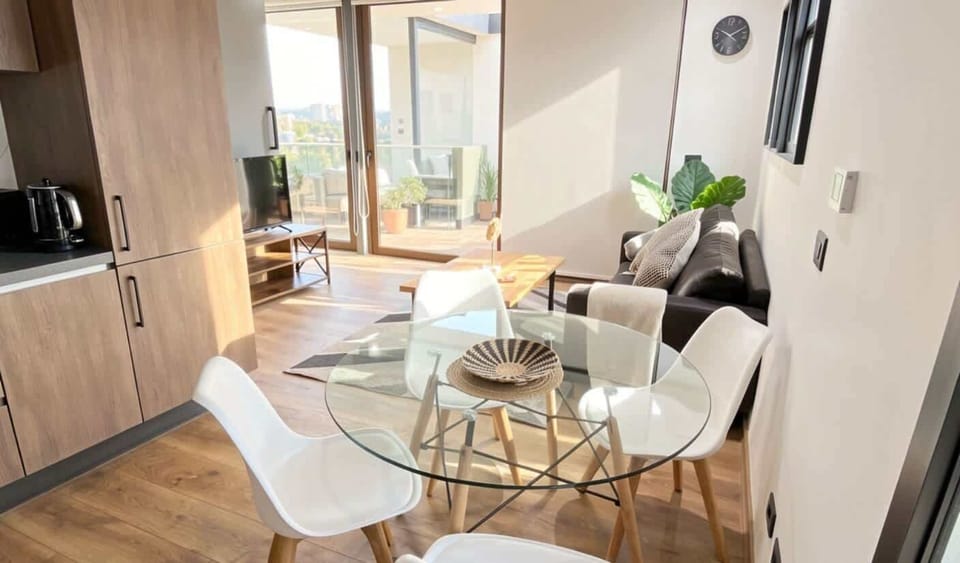 Open living, dining & kitchen area