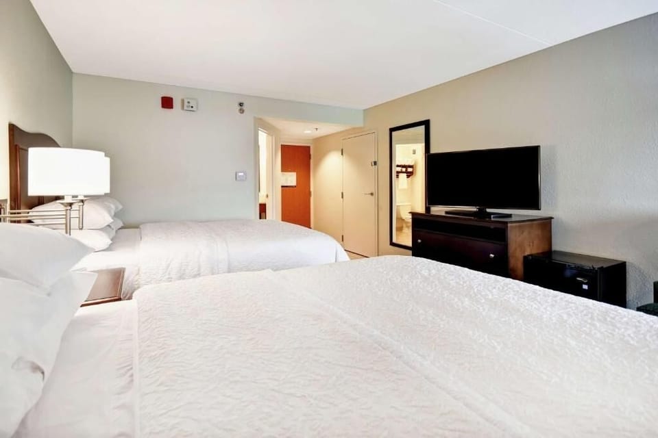 Bedroom. Interior and views may vary based on location and availability.