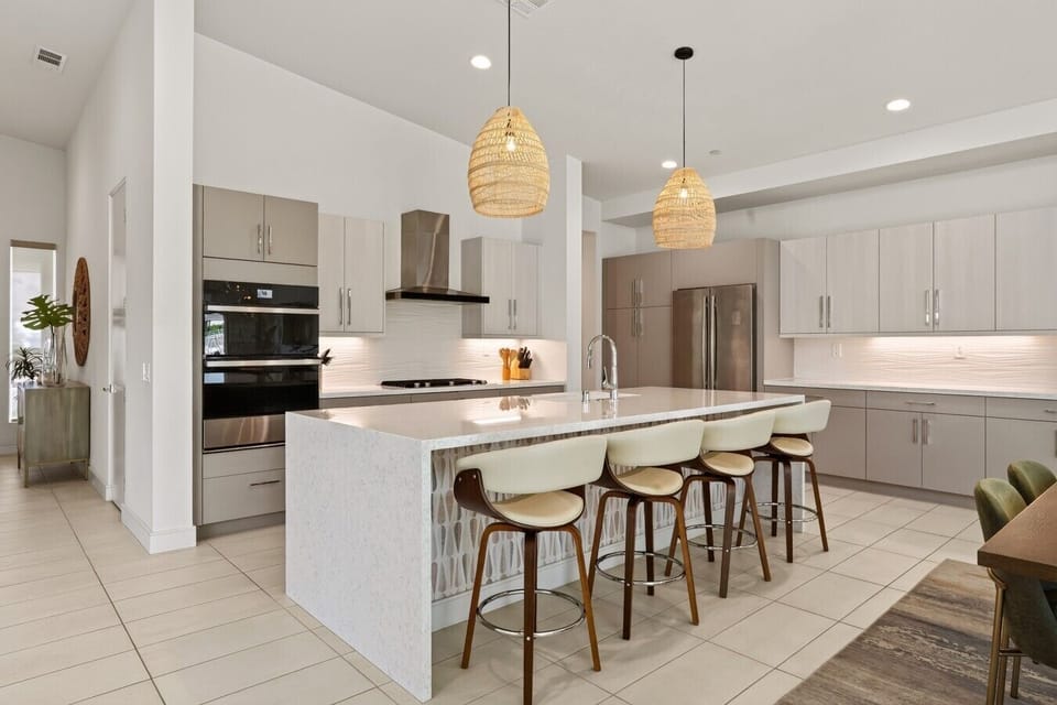 Kitchen with bar seating