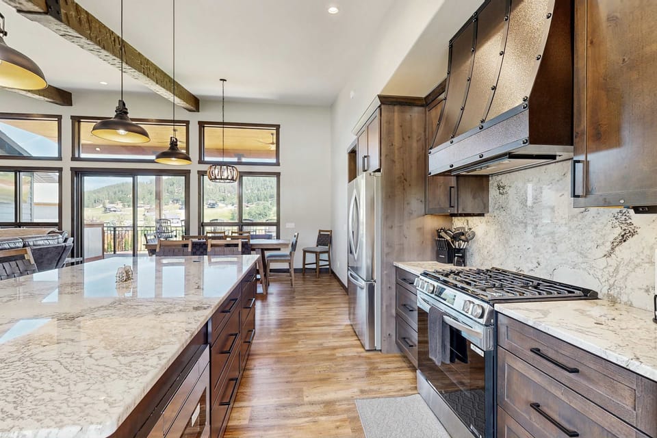 Kitchen at Eagles Nest on 17
