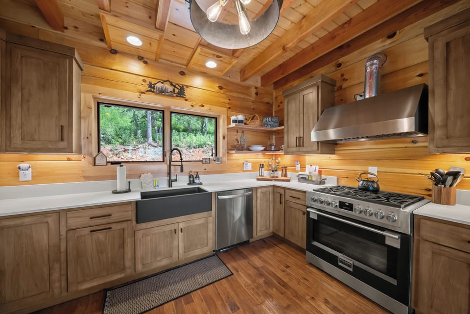 Spacious Gourmet Kitchen