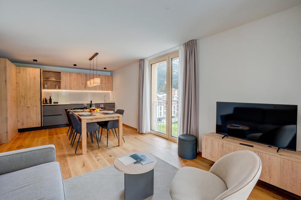 Living and dining room