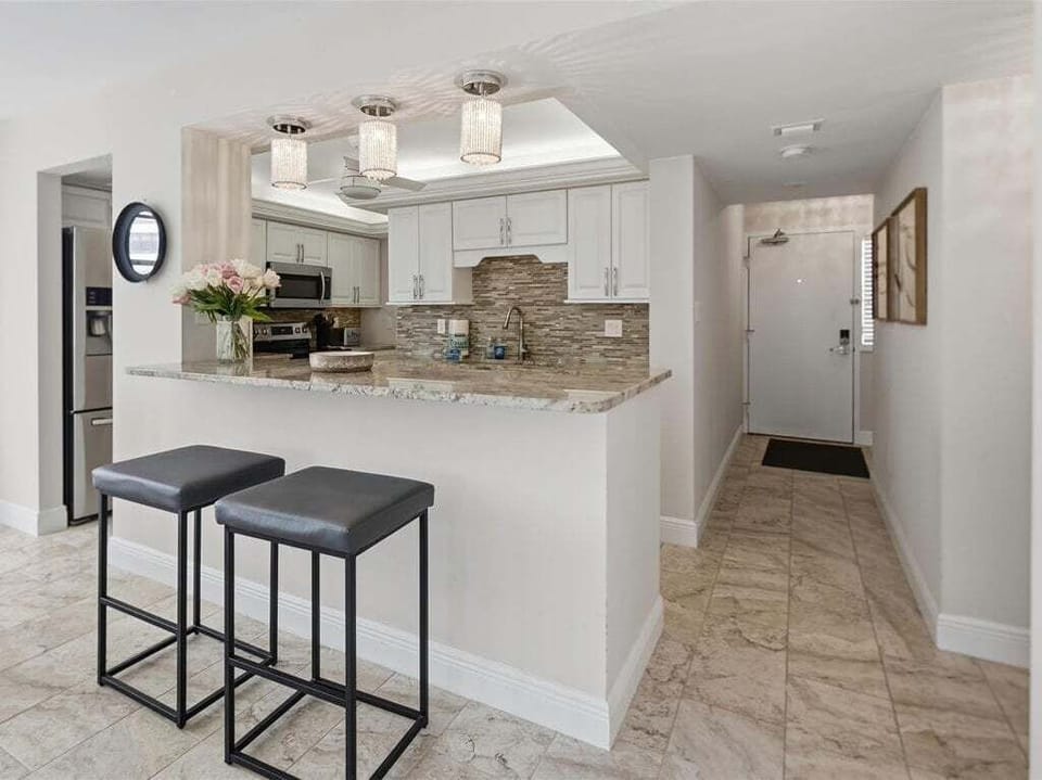 Breakfast Bar