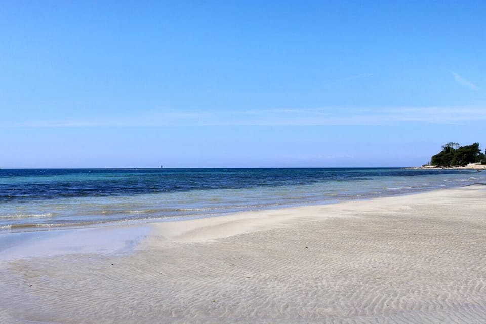 Nearby beaches