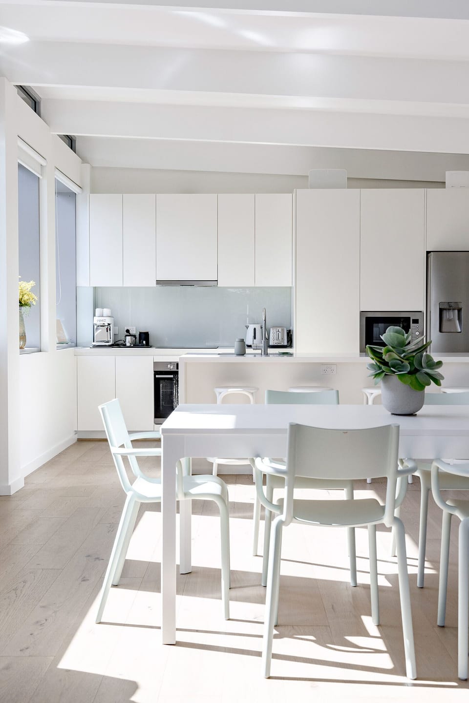 Fully equipped kitchen with everything you need for your stay.