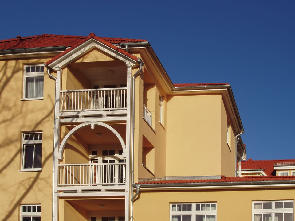 Facade / entrance