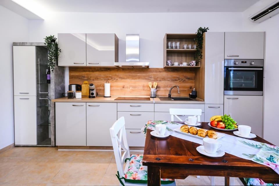 Kitchen and dining area