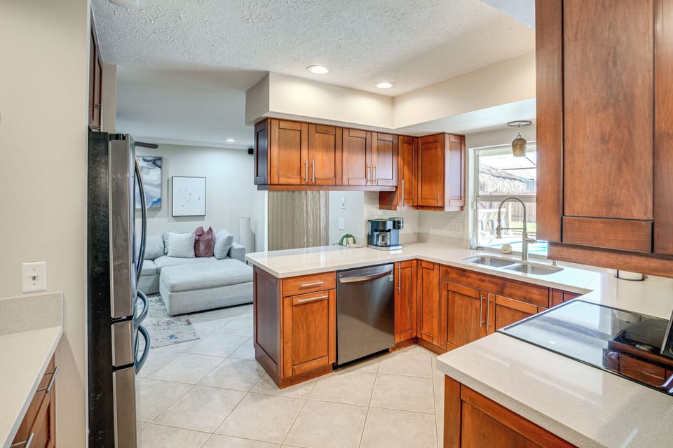 Kitchen | Oven | Microwave