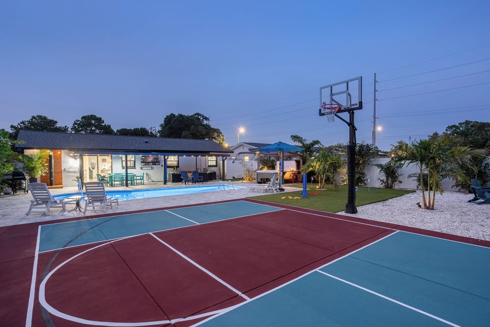 Sport court