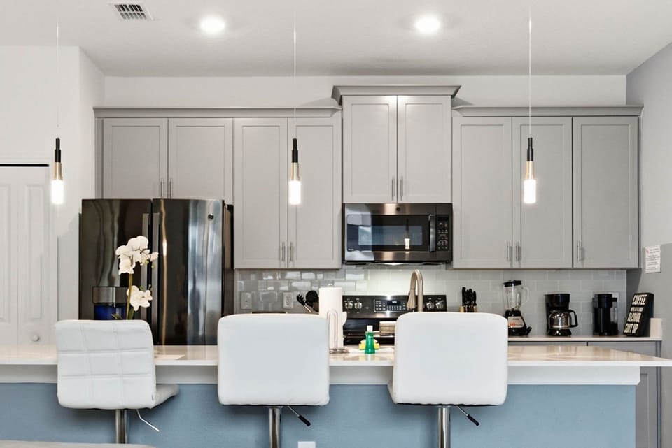 Fully equipped kitchen