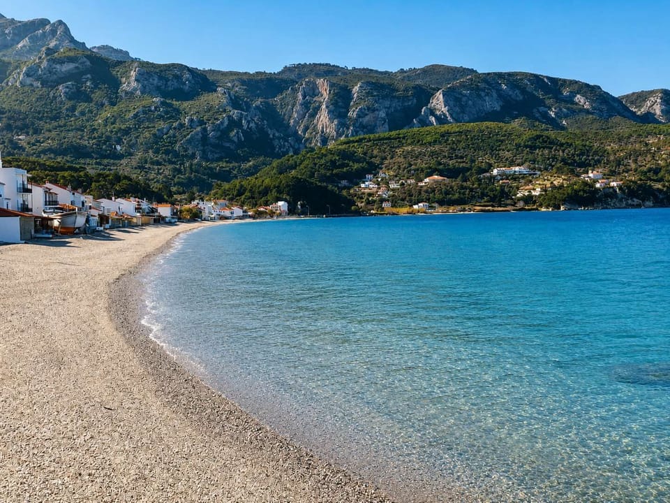 Kokkari Beach – only 70 m from the apartment, one of Samos' most beautiful beaches, just a minute's walk away.