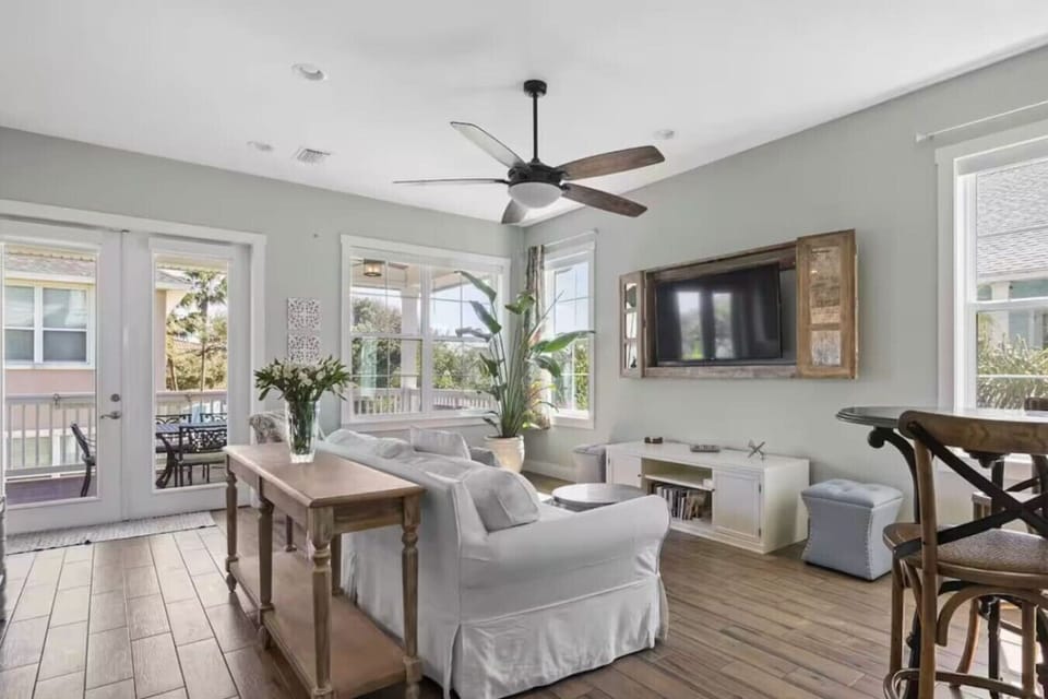 Second spacious and unique living area.