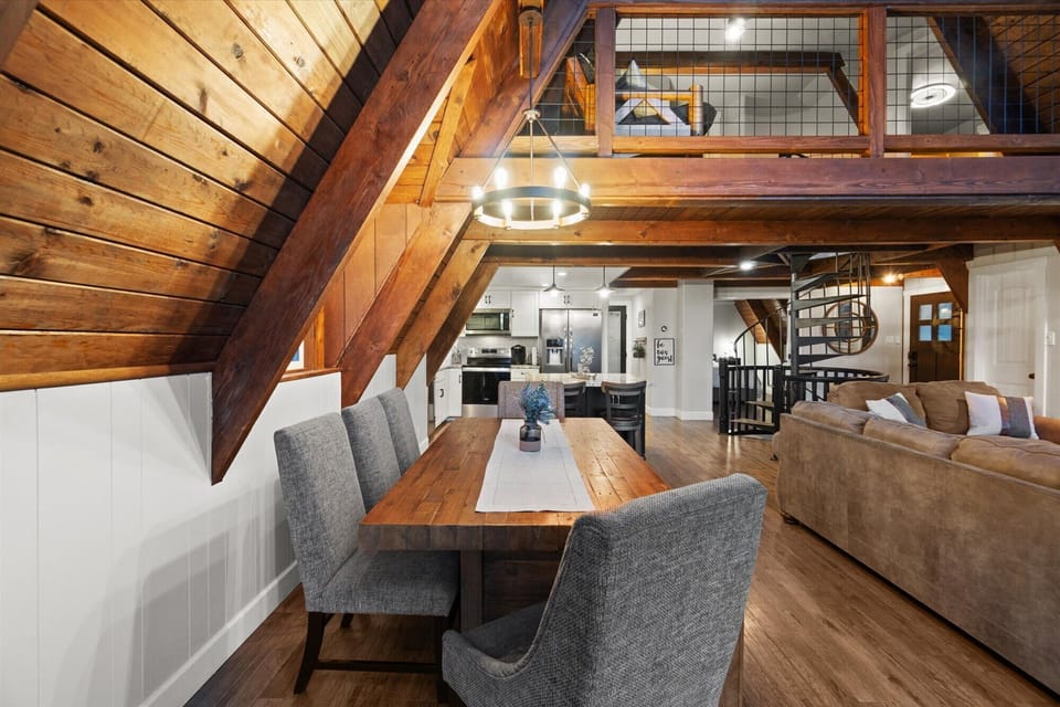 8 person dining table