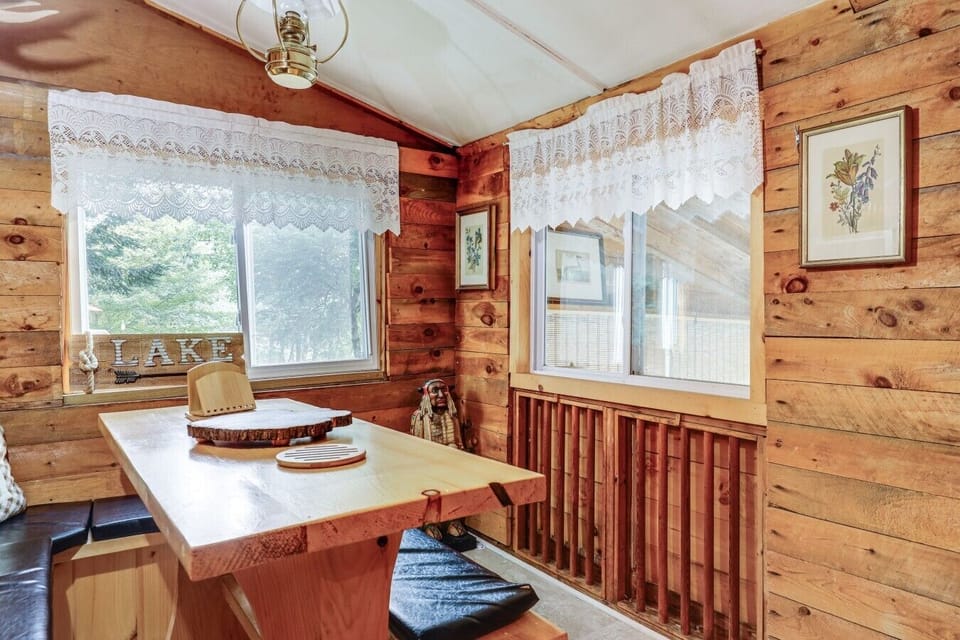 Breakfast Nook | Wooden Table | Garden Views