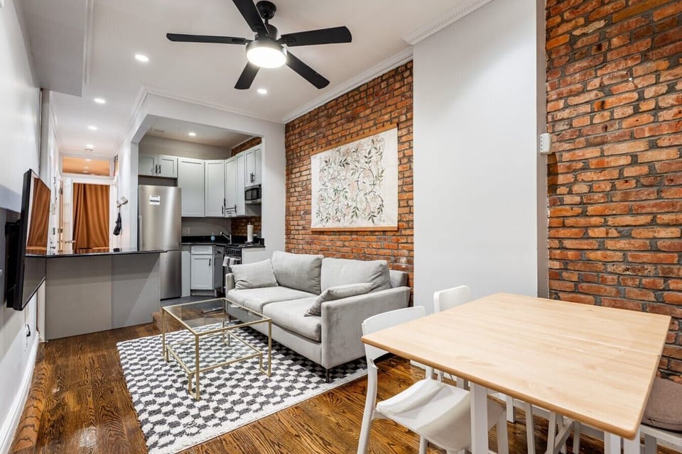 521 East 5th-026