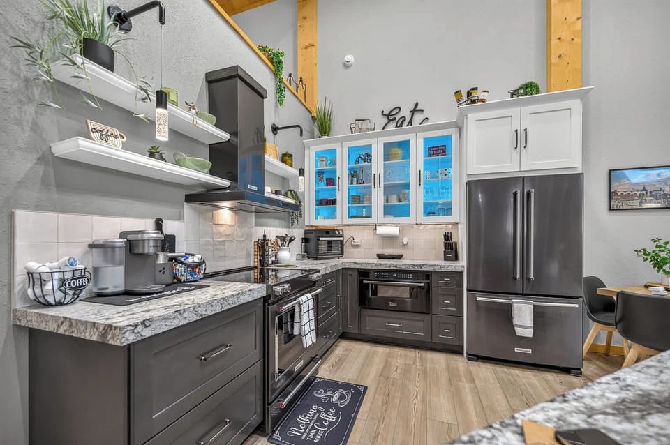 Kitchen | 1st Floor